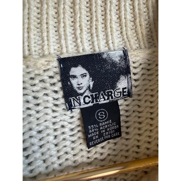 Vintage Chunky Knit Sweater | Abstract Fair Isle | 90s Grunge Cozy, Small - Picture 6 of 8